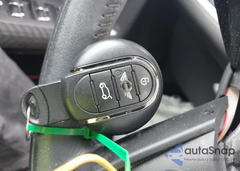 2018 Mini Countryman Cooper S z USA, uszkodzony, nr VIN WMZYT5C38J3E69286